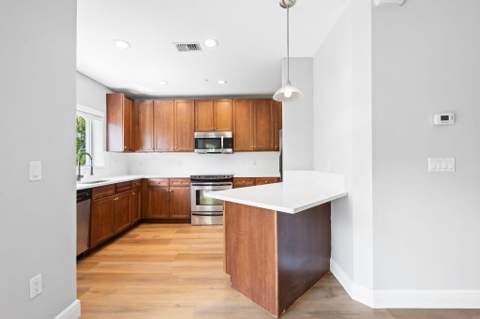 630 SE 15th Street #5, Fort Lauderdale FL - photo 8 of 28
