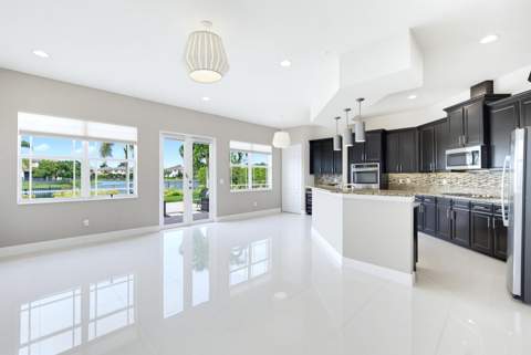 8561 Lakeside Bend, Parkland FL - photo 20 of 90