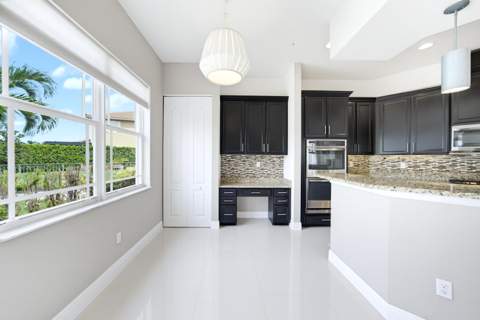 8561 Lakeside Bend, Parkland FL - photo 19 of 90