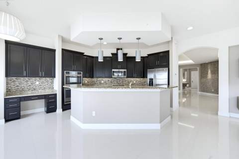 8561 Lakeside Bend, Parkland FL - photo 14 of 90