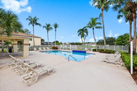 122 Seminole Lakes Drive, Royal Palm Beach FL - photo 15 of 16