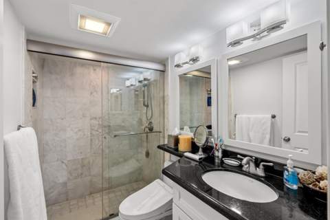 350 S Ocean Boulevard #204, Palm Beach FL - photo 12 of 20