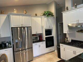 4391 Gator Trace Lane, Fort Pierce FL - photo 6 of 19