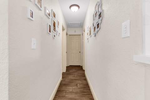 7360 Arthur Street, Hollywood FL - photo 10 of 17