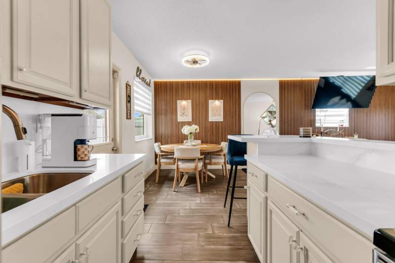 3 bedroom Single Family Residence at 7360 Arthur Street, Boulevard Estates, Hollywood — photo 5