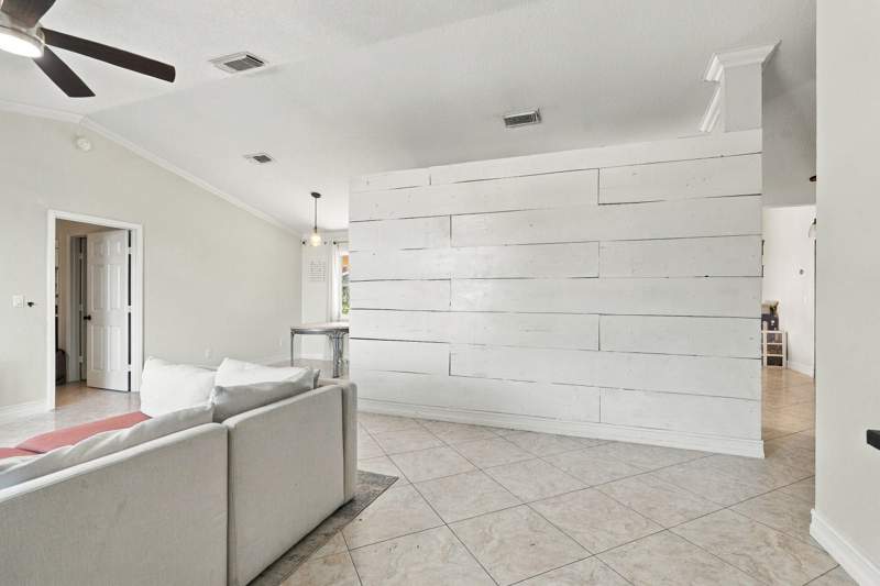 3 bedroom Single Family Residence at 4193 SW Muncie Street, Port St Lucie Section 36, Port St. Lucie — photo 5