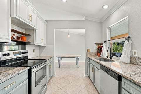 4193 SW Muncie Street, Port St. Lucie FL - photo 15 of 62