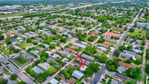 134 SW 10th Avenue, Delray Beach FL - photo 10 of 14