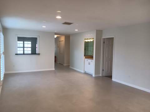 8045 Eastlake Drive, Boca Raton FL - photo 9 of 43