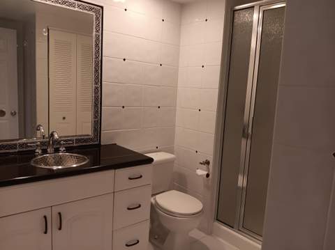 8045 Eastlake Drive, Boca Raton FL - photo 20 of 43