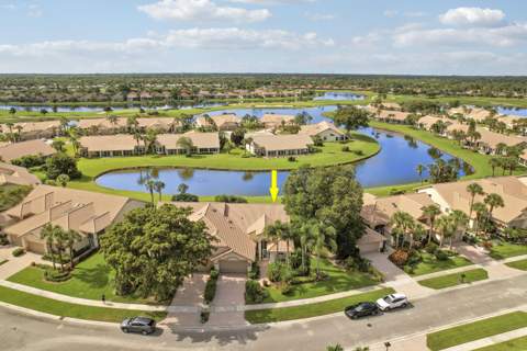 7136 Ashford Lane, Boynton Beach FL - photo 6 of 52