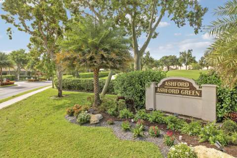 7136 Ashford Lane, Boynton Beach FL - photo 10 of 52