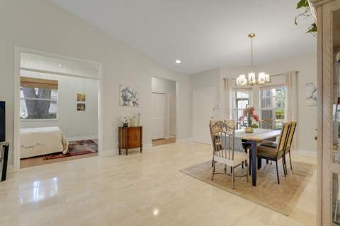 7136 Ashford Lane, Boynton Beach FL - photo 13 of 52