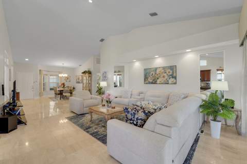 7136 Ashford Lane, Boynton Beach FL - photo 16 of 52