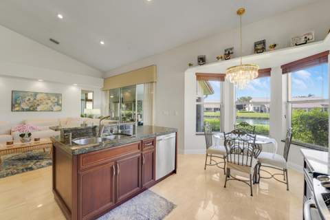 7136 Ashford Lane, Boynton Beach FL - photo 20 of 52
