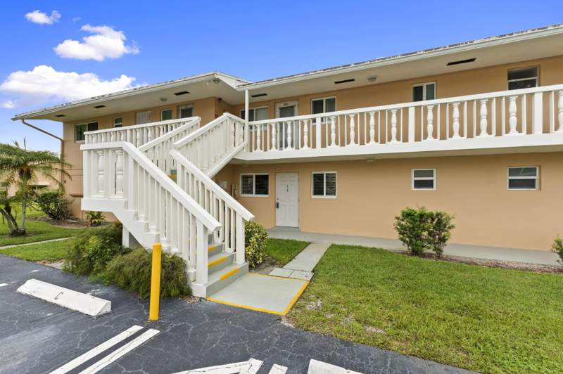 1 bedroom Condominium at 2192 NE 1st Way #102, Village Royale Condo 7, Boynton Beach — photo 3