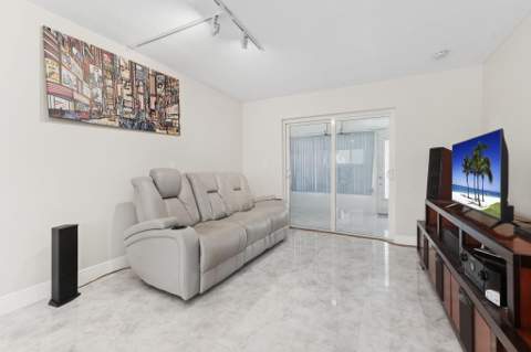 2192 NE 1st Way #102, Boynton Beach FL - photo 21 of 34