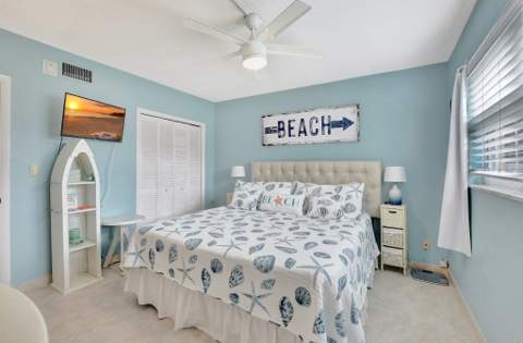 745 SE 19th Avenue #124, Deerfield Beach FL - photo 13 of 28