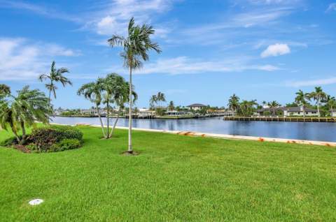 745 SE 19th Avenue #124, Deerfield Beach FL - photo 22 of 28