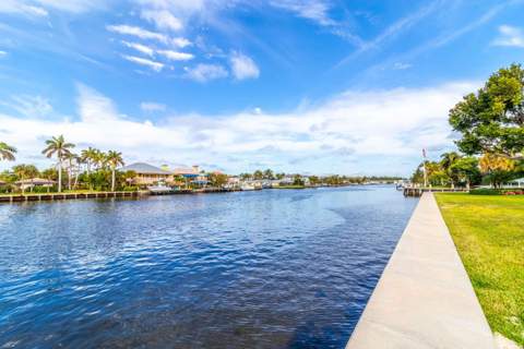 745 SE 19th Avenue #124, Deerfield Beach FL - photo 23 of 28