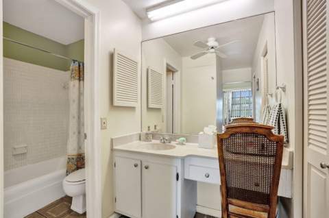 110 Cypress Club Drive #129, Pompano Beach FL - photo 13 of 42