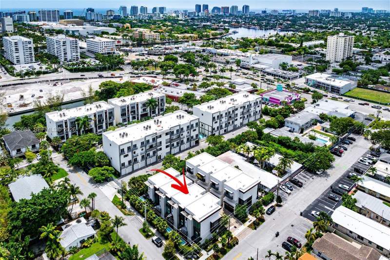 3 bedroom Townhouse at 1054 N Victoria Park Road, Progresso, Fort Lauderdale — photo 5