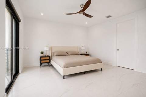1054 N Victoria Park Road, Fort Lauderdale FL - photo 15 of 18