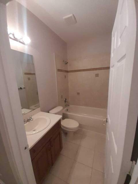 2907 Hope Valley Street #705, West Palm Beach FL - photo 8 of 11