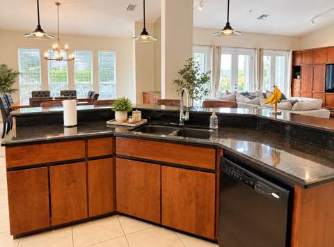 1111 SE Westchester Drive, Port St. Lucie FL - photo 9 of 38