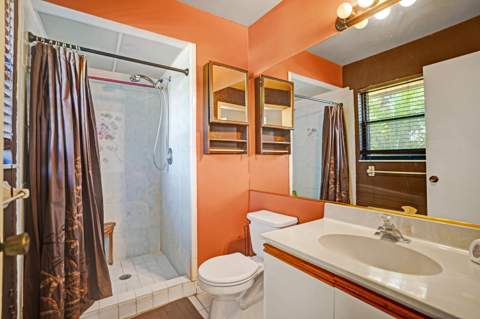 1065 Raintree Lane, Palm Beach Gardens FL - photo 24 of 29