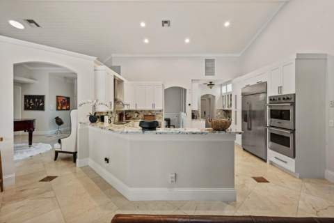 14816 Stirrup Lane, Wellington FL - photo 23 of 93