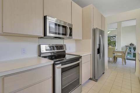 7508 SE Autumn Lane, Hobe Sound FL - photo 22 of 54