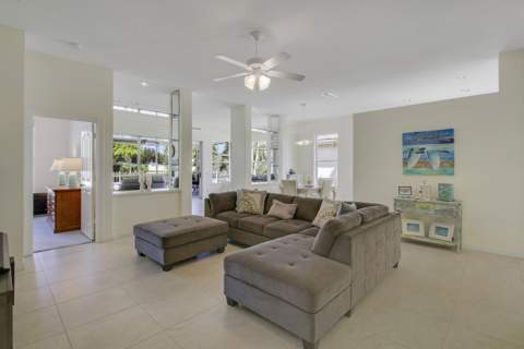 7508 SE Autumn Lane, Hobe Sound FL - photo 8 of 54