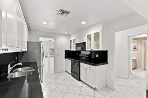 6756 Tiburon Drive, Boca Raton FL - photo 14 of 68