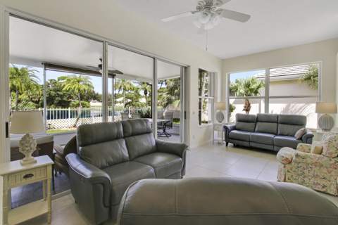 7508 SE Autumn Lane, Hobe Sound FL - photo 15 of 54