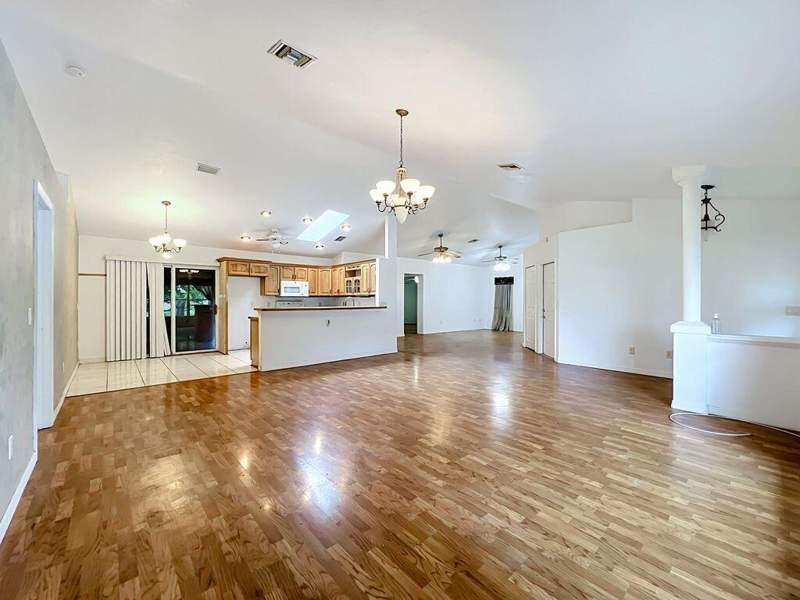 3 bedroom Single Family Residence at 2281 SW Grosspoint Street, Port St Lucie Section 12, Port St. Lucie — photo 5