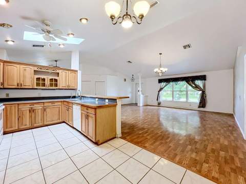 2281 SW Grosspoint Street, Port St. Lucie FL - photo 8 of 18