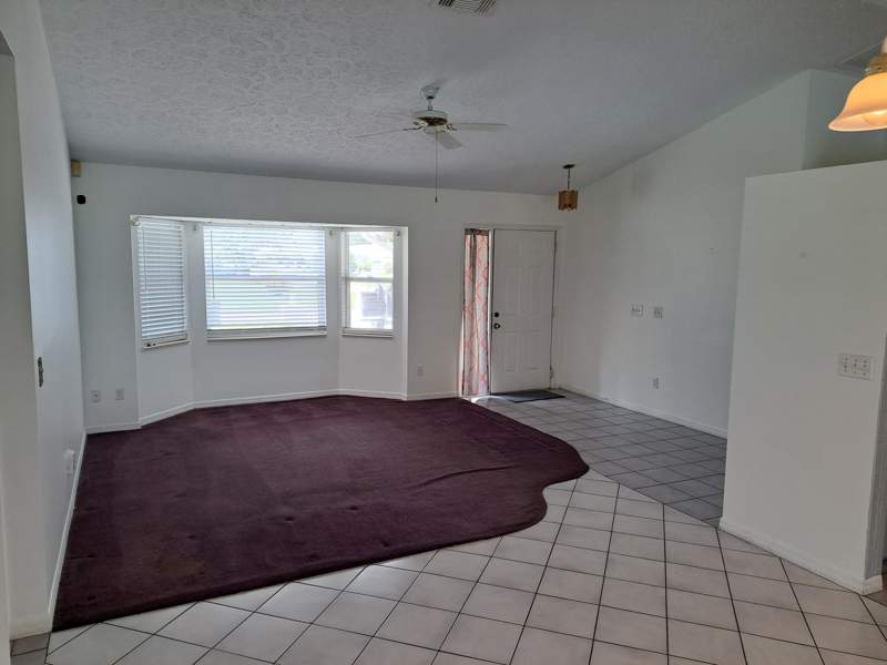 3 bedroom Single Family Residence at 3761 SW Jack Street, Port St Lucie Section 21, Port St. Lucie — photo 3