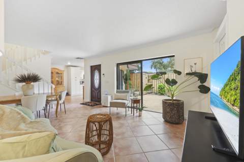 1928 19th Lane, Palm Beach Gardens FL - photo 8 of 44