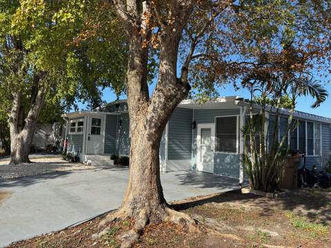 5010 NW 2nd Avenue, Deerfield Beach FL - photo 7 of 54