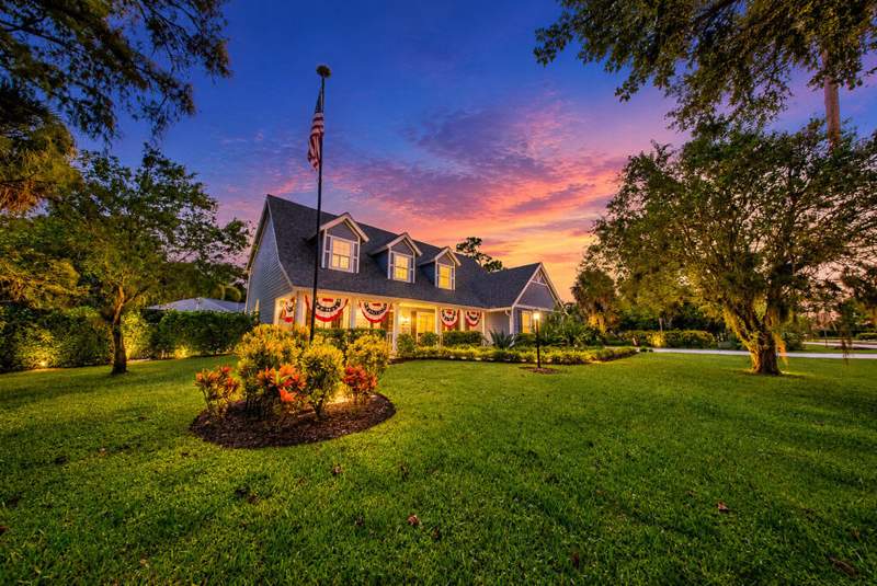 5 bedroom Single Family Residence at 4651 Hunting Trail, Legend Lake Estates, Lake Worth — photo 4