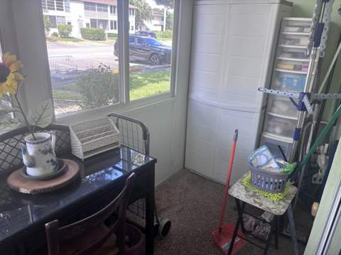 381 Windsor Q #381, West Palm Beach FL - photo 11 of 19