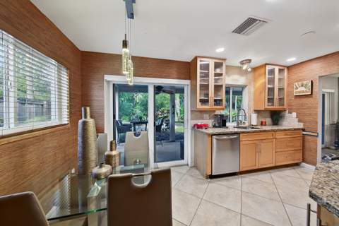 1931 NW 38th Street, Oakland Park FL - photo 11 of 33