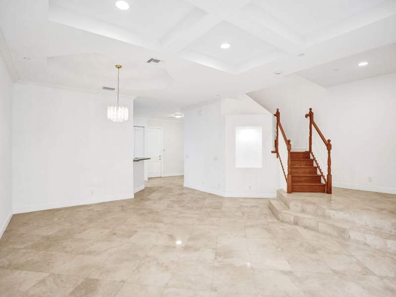 3 bedroom Townhouse at 385 NE 69th Circle, Tuscany Village, Boca Raton — photo 5