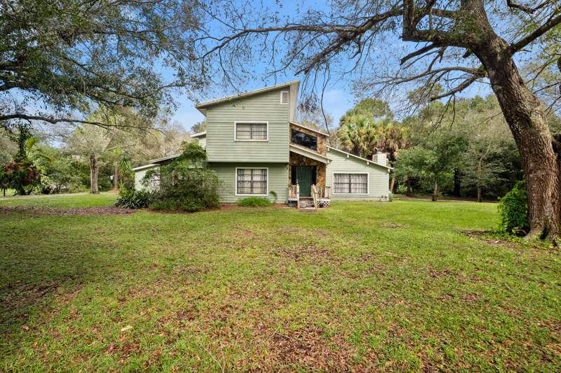 4 bedroom Single Family Residence at 5782 Clydesdale Lane, Pony Pines Unit 1, Port St. Lucie — photo 2
