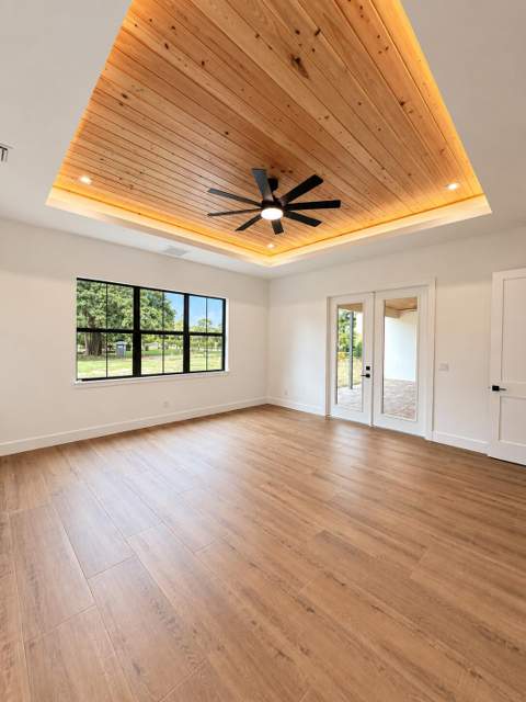 4787 Lillian Avenue, Palm Beach Gardens FL - photo 6 of 9