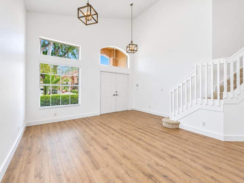 4 bedroom Single Family Residence at 1045 Aspri Way, Woodbine Par A, Riviera Beach — photo 2