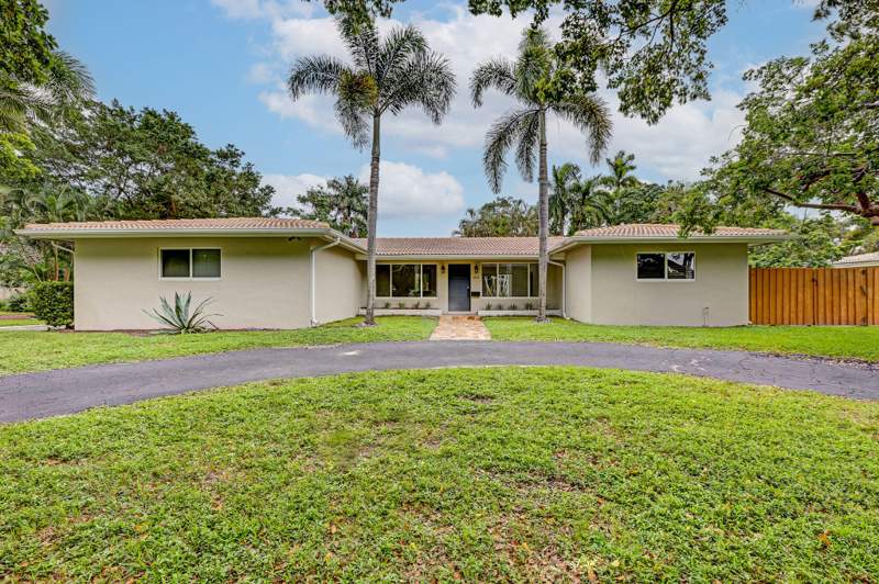 3 bedroom Single Family Residence at 500 SW 62nd Avenue, Plantation Park 4th Add, Plantation — photo 2