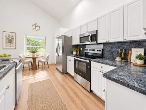 1045 Aspri Way, Riviera Beach FL - photo 8 of 35