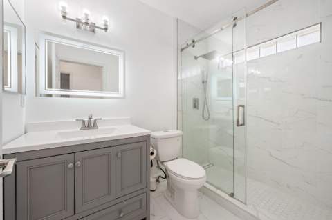 1045 Aspri Way, Riviera Beach FL - photo 21 of 35